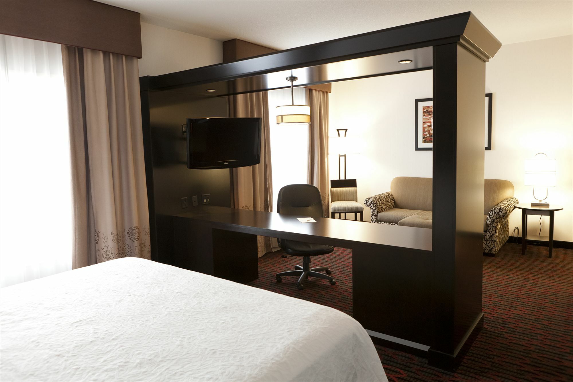 Hampton Inn & Suites By Hilton Летбридж Экстерьер фото